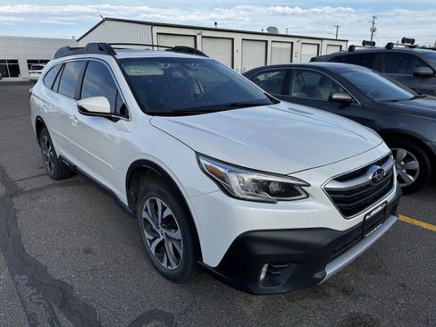 Used 2022 Subaru Outback Limited AWD/4WD image 1