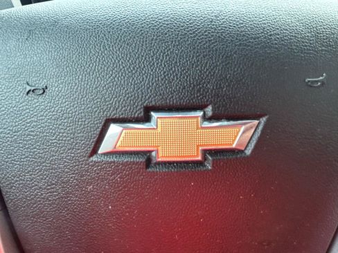 Used 2017 Chevrolet Equinox Premier w/ Enhanced Convenience Package FWD image 22