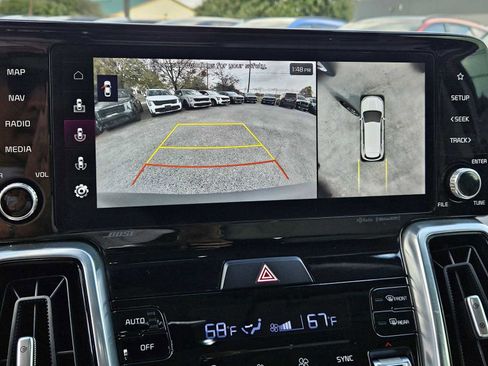 Used 2023 Kia Sorento SX Prestige image 24