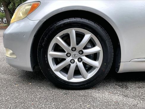 Used 2007 Lexus LS 460 RWD image 35
