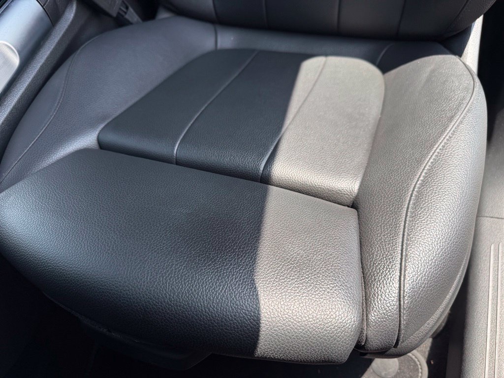 Used 2024 Mercedes-Benz GLB 250 image 24