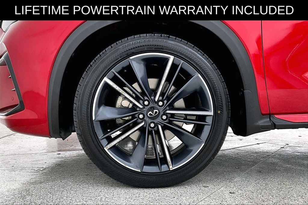 Certified 2025 INFINITI QX50 Sport AWD/4WD image 12