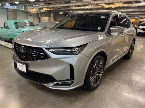 Certified 2026 Acura MDX SH-AWD w/ Advance Package image 10