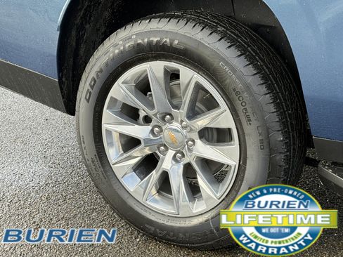 New 2026 Chevrolet Suburban Premier image 42