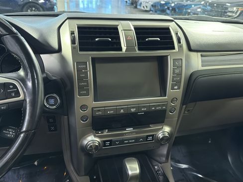 Used 2020 Lexus GX 460 Premium w/ Premium Package AWD/4WD image 20