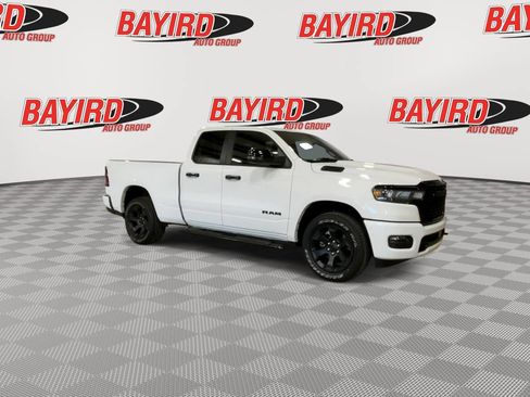 Used 2025 RAM 1500 Big Horn AWD/4WD image 2