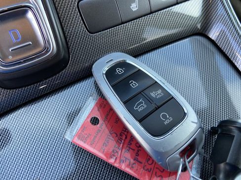 Used 2023 Hyundai Santa Fe SEL image 42