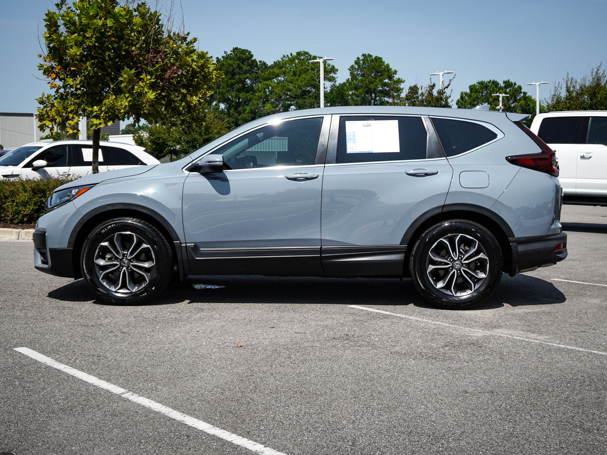 Used 2022 Honda CR-V EX image 7