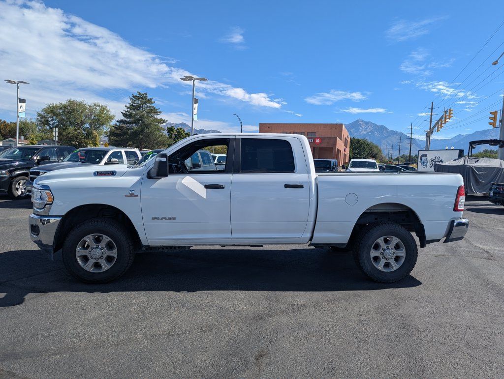 Used 2023 RAM 2500 Big Horn w/ Cold Weather Group AWD/4WD image 9