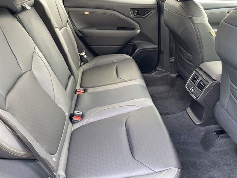 New 2026 Subaru Forester Wilderness image 9