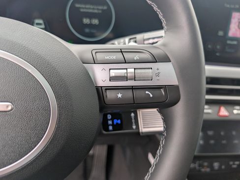 New 2025 Hyundai Sonata Limited image 26