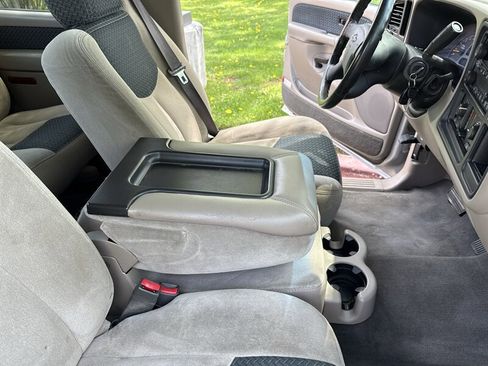 Used 2004 Chevrolet Avalanche 2WD image 28