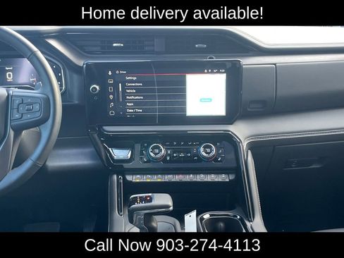 Used 2025 GMC Sierra 1500 AT4X image 23