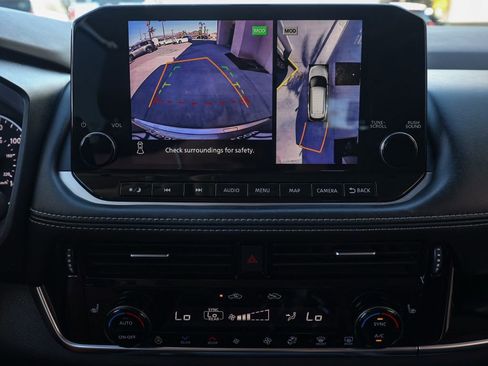 Used 2022 Nissan Rogue SL w/ SL Premium Package image 30