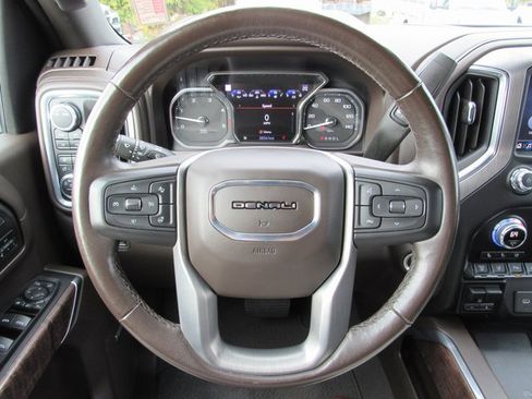 Certified 2022 GMC Sierra 2500 Denali w/ Denali Ultimate Package image 15