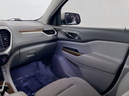 Used 2018 GMC Acadia SLE w/ Driver Alert Package I FWD image 22