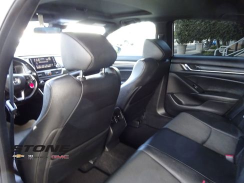 Used 2019 Honda Accord Sport image 20