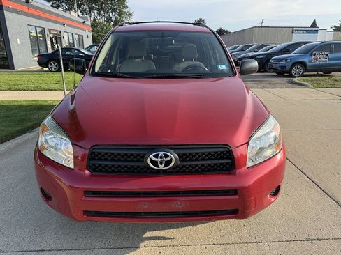 Used 2007 Toyota RAV4 4WD w/ 3rd Row image 2