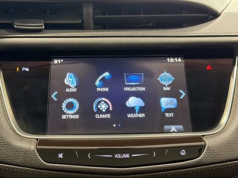 Used 2017 Cadillac XT5 Luxury w/ Driver Awareness Package FWD image 13