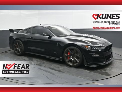 Used 2020 Ford Mustang Shelby GT500 w/ Carbon Fiber Track Pack RWD image 1