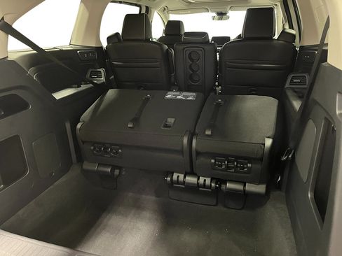 New 2026 Honda Odyssey Touring image 27