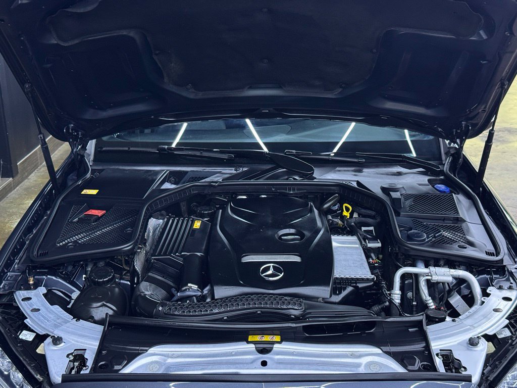 Used 2015 Mercedes-Benz C 300 4MATIC Sedan image 26
