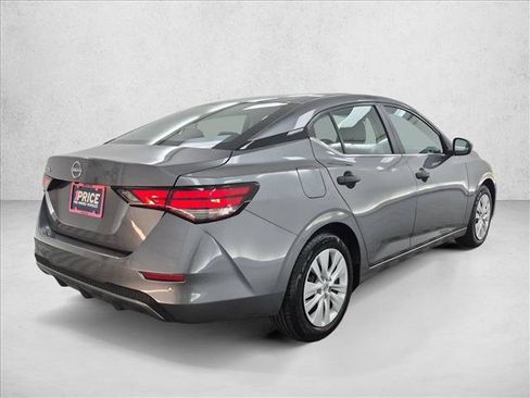 Used 2025 Nissan Sentra S FWD image 5