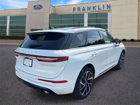 New 2025 Lincoln Corsair Grand Touring w/ Rear Removable Package Tray image 7