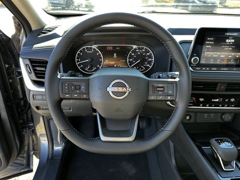 New 2026 Nissan Rogue SV image 24