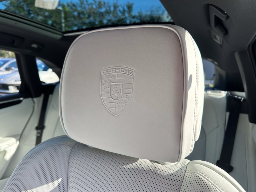 Certified 2026 Porsche Macan S AWD/4WD image 25