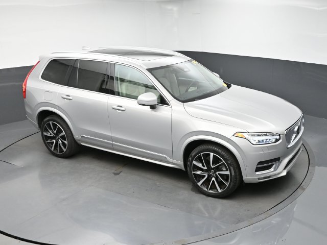 Used 2024 Volvo XC90 B6 Plus w/ Protection Package Premier AWD/4WD image 18