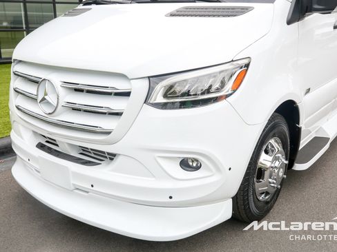Used 2023 Mercedes-Benz Sprinter 3500 image 43