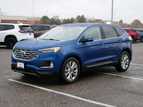 Used 2022 Ford Edge Titanium w/ Equipment Group 301A AWD/4WD image 5