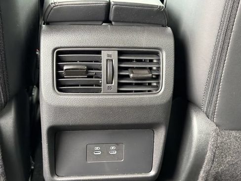 Used 2024 Nissan Rogue SV w/ SV Premium Package FWD image 26