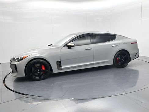 Used 2019 Kia Stinger GT2 AWD/4WD image 4