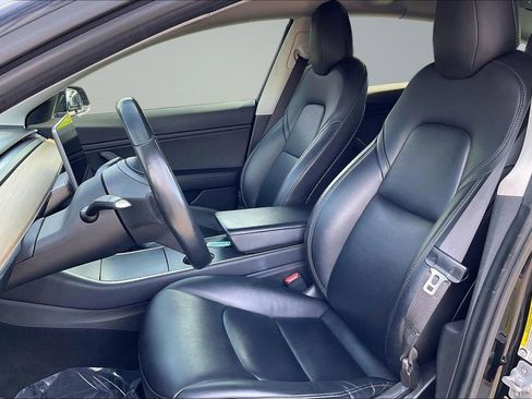 Used 2018 Tesla Model 3 Long Range RWD image 22