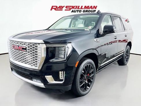 Used 2022 GMC Yukon Denali w/ Max Trailering Package image 3