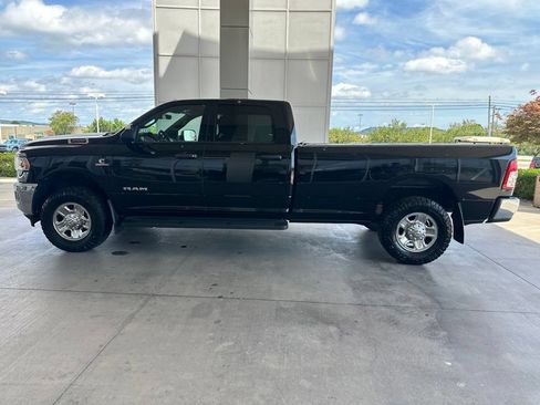 Used 2022 RAM 3500 Tradesman AWD/4WD image 4