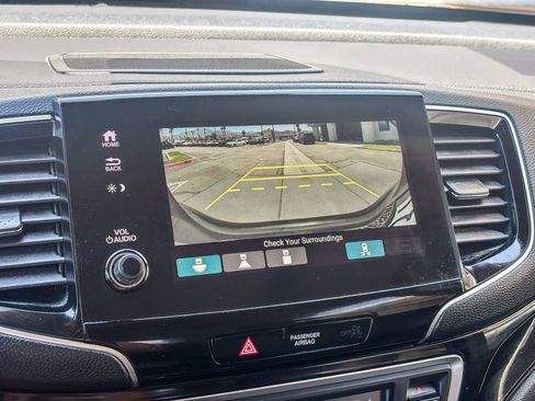 Used 2022 Honda Pilot Elite image 25