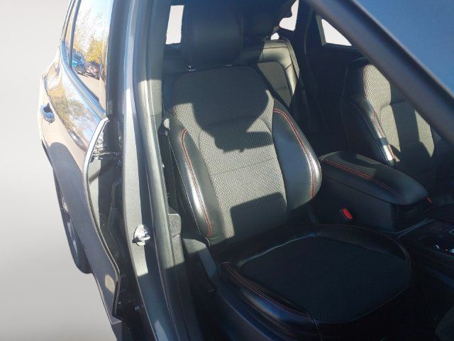 Used 2024 Ford Escape ST-Line AWD/4WD image 12