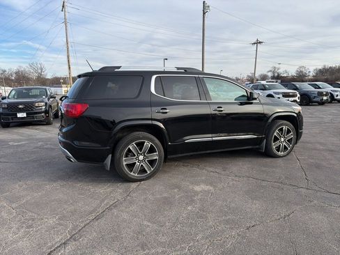 Used 2017 GMC Acadia Denali w/ Technology Package image 4