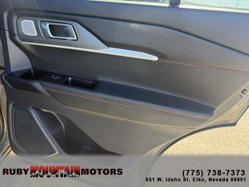 Used 2026 Ford Explorer ST AWD/4WD image 23