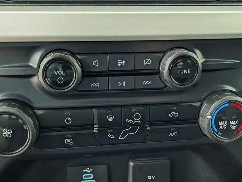 Certified 2024 Ford F350 XLT AWD/4WD image 25