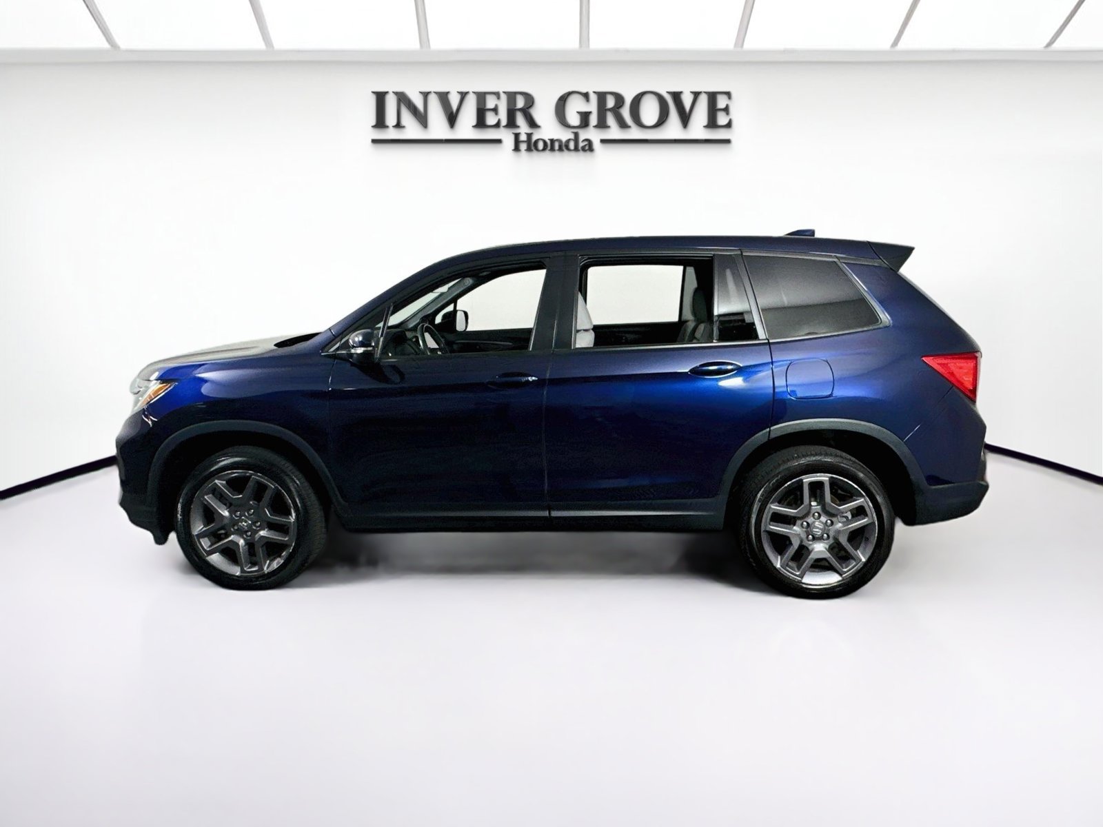 Used 2023 Honda Passport EX-L image 8