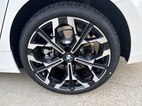 Certified 2025 BMW 330i xDrive Sedan w/ Premium Package image 28