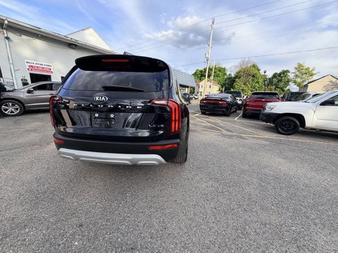 Used 2021 Kia Telluride LX FWD image 55