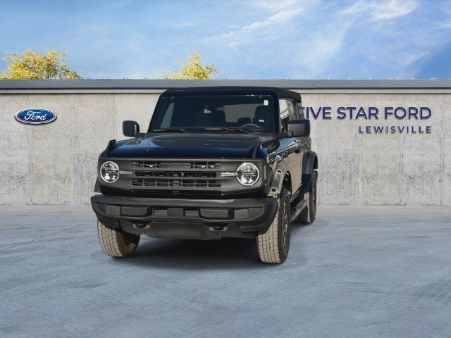Used 2022 Ford Bronco 4-Door AWD/4WD image 3