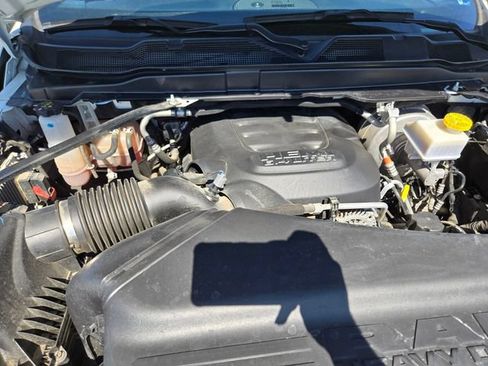 Used 2024 RAM 2500 Big Horn AWD/4WD image 22