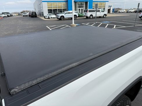 Used 2022 Chevrolet Silverado 2500 High Country w/ Z71 Off-Road Package image 14