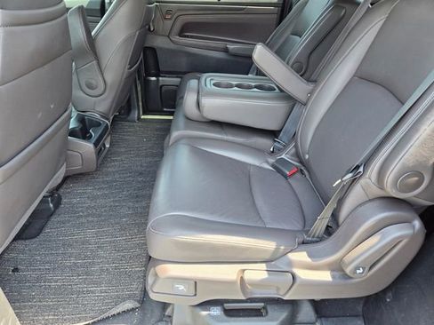 Used 2022 Honda Odyssey Touring image 11
